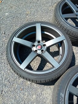 Kola R20 vossen dvourozmer 5x114.3 - 3