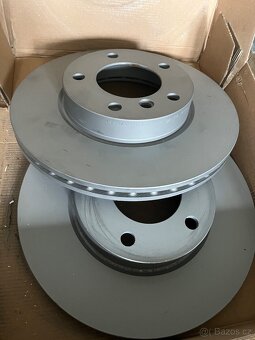 Brzdové kotouče + destičky Zimmerma na BMW - 3