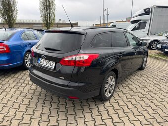 Ford Focus 1,6 TDCI 85 KW STK TAŽNÉ - 3