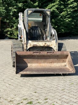 BOBCAT 773 smykový nakládač - 3