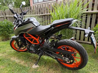 KTM 390 DUKE silver - 3