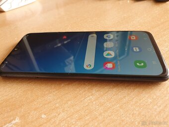 Funkční Samsung A40 bez nabíječky. - 3