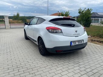 Renault Mégane III kupé - 3