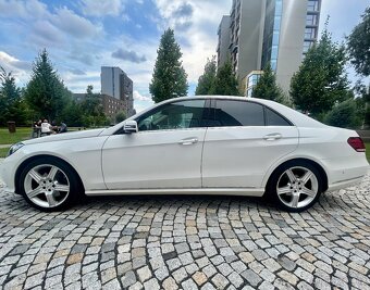 MERCEDES E300 170KW AUTOMAT-KUŽE-NAVI-LED-KAMERA-DPH-ČR - 3