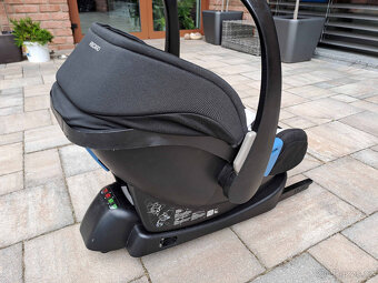 Dětská sedačka vajíčko Recaro Privia s Isofix základnou - 3