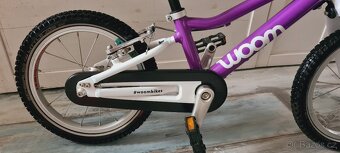 Dětské kolo Woom 2 vynikající stav + stojánek - 3