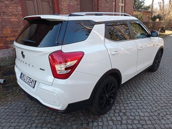 SsangYong Tivoli Grand 1.5 TGDI 163KM - 3