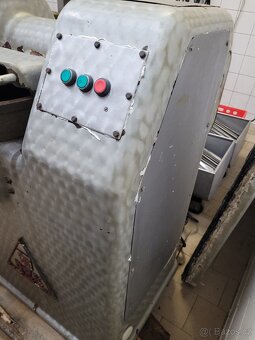 Řeznický kutr REX - 3