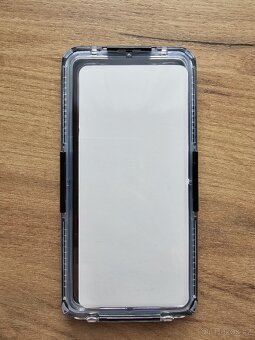 Vodotěsné, prachotěsné a nárazuvzdorné ochranné pouzdro - 3