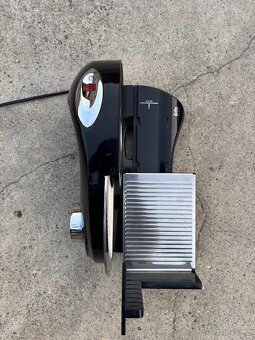 elektrický kráječ Zelmer Bolero - 3