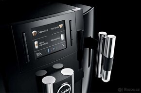 JURA E80 Piano Black - 3