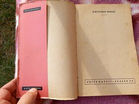 Einsteinův mozek Vědecko-fantastické příběhy - 3