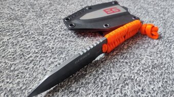 Nůž Gerber paracord - 3