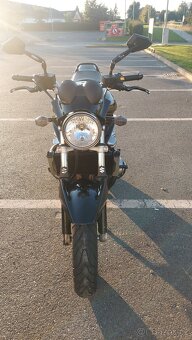 SUZUKI GSF BANDIT 650 - 3