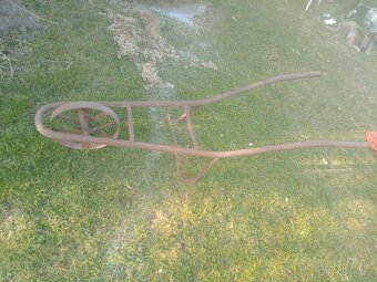 Železné kolečko ( Trakař ) - 3