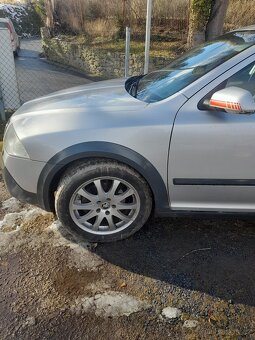 Škoda Octavia Scout - 3