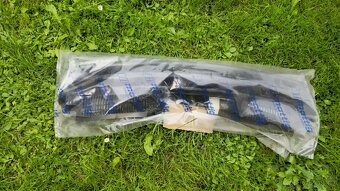 Přední gril VW Golf 5 - 3