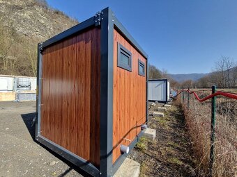 Obytný kontejner o rozměru 2,4 x 2,4 m včetně WC - 3