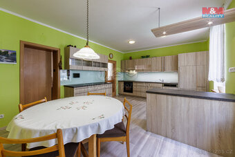 Prodej rodinného domu, 224 m², Kraslice, ul. Pod nádražím - 3