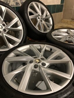 Alu kola Škoda SCALA R18 5X100 LETNÍ PNEU 205/45 R18 VEGA - 3