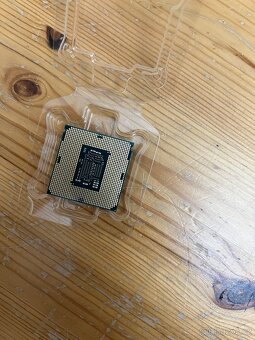 Intel i3 9100 /až 4.2GHz/ Socket 1151 Otestovaný Záruka - 3