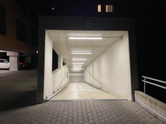 podzemni parkovani centrum Zlin - 3