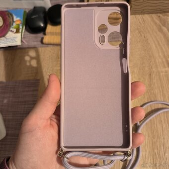 Obal se snurkou na mobil Xiaomi Poco F5/Redmi Note 12 Turbo - 3