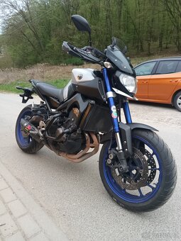 Yamaha MT 09 - 3