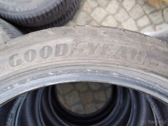 225/40/18 letni pneu GOODYEAR 225/40 R18 - 3
