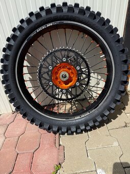 Kola Excel A60 na KTM - 3