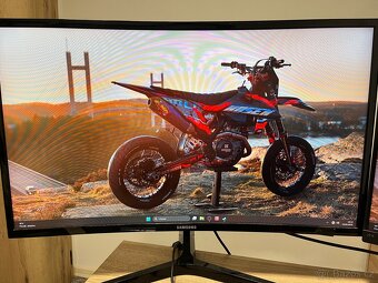Kompletní herní PC sestava + 2 monitory + příslušenství - 3