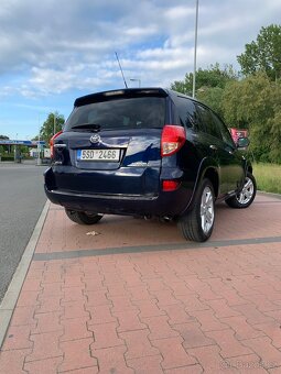 TOYOTA RAV4 - 3