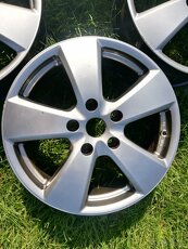 TOUAREG 18"ALU KOLA S ROZTEČÍ 5X130 - 3