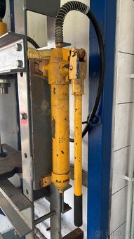Hydraulický dílenský lis až 20T - 3