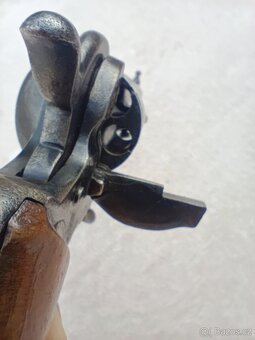 Historický revolver pinfire the Guardian ( 1878) TOP STAV - 3