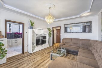 Prodej bytu po rekonstrukci o dispozici 4+1 se zasklenou lod - 3