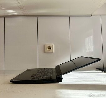 Prodám Lenovo Ideapad Gaming 3 15IAH7 + myš (v ceně 1000 kč) - 3