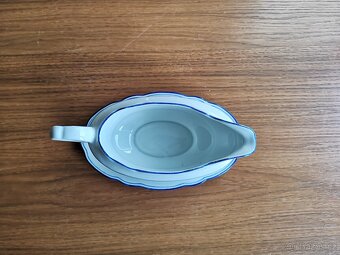 Porcelánová nálevka - 3