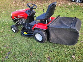 zahradní traktúrek - 3