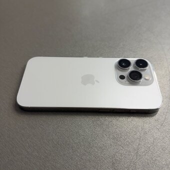Jako nový iPhone 14 Pro 128GB bílý, rok záruka - 3
