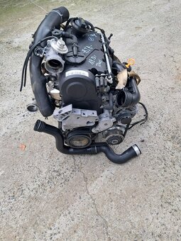 Motor 1,9 tdi 77kw typ BJB super stav a km - 3