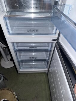 Prodej lednice SAMSUNG - 3