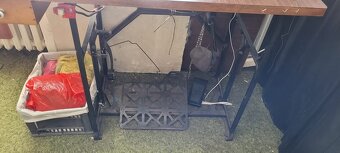 Vyšívací šicí stroj Adler s elektromotorem - 3