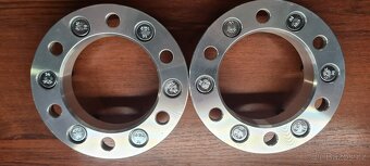 Podložky pod kola 6x139,7 (30mm) - 3