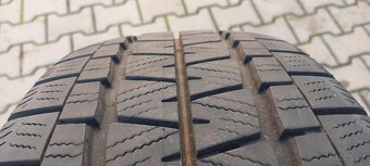Pneu 235/65R16C Zimní - 3