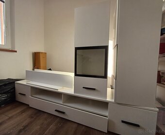 Obývací stěna bílo-černá - 3