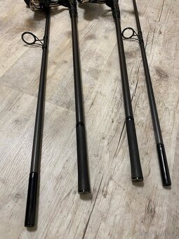 Prut na kapry+ navijak + obal - 3