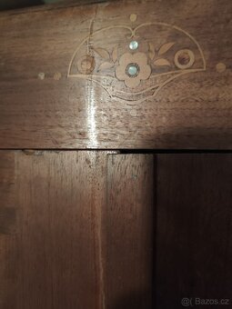 Starožitné skříně rok cca 1920 - 3