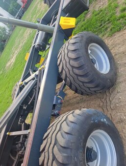 Vlek na traktor 12t - 3