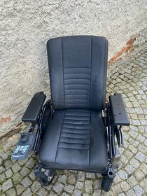 Prodám starší elektrický invalidní vozík - 3